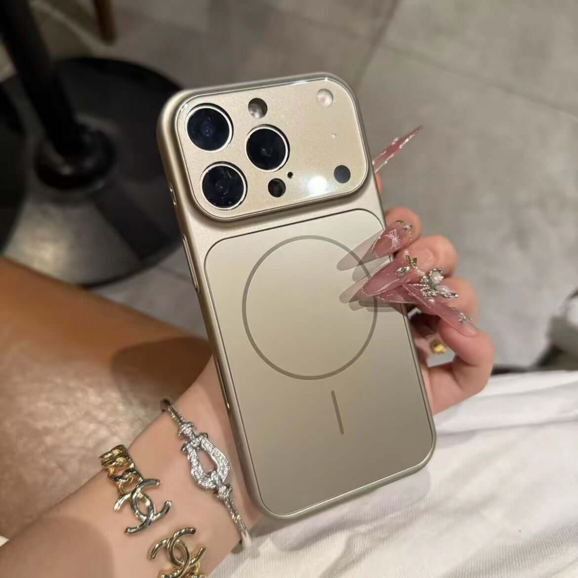 Solid Color All-inclusive Magnetic Phone Case Nano Frosted Glass For Magsafe Phone Case For I Phone 17 Air 16 15 14 13 Pro Max Magnetic Wireless Charge Armor Cover